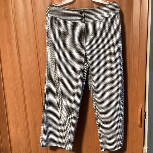 Chico’s Gingham Checkered Black/White Plaid Cropped Leg Pants Size 1 - Picture 1 of 10